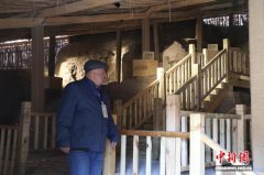 两代人“接力”守护  新疆千年石窟焕发生机